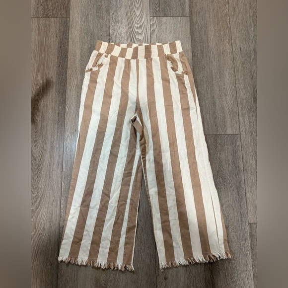 Wide Leg Striped Pants - Picture 3 of 8